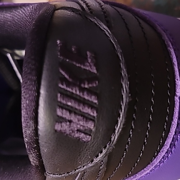 Nike SB Dunk low Pro. Court Purple and black.  Men's size 14 - Picture 11 of 16